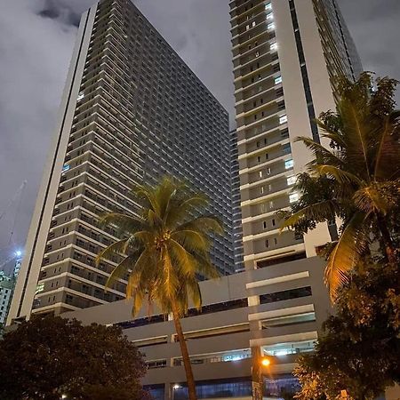 One Bedroom Condo Unit Fame Residences Manila Eksteriør bilde