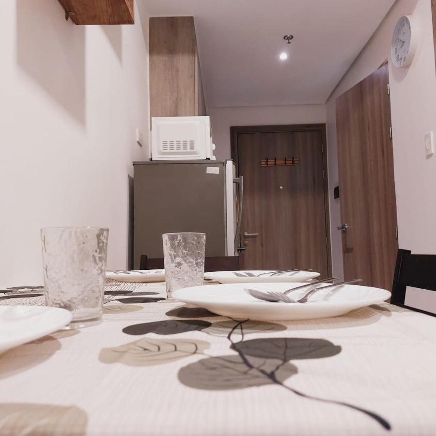 One Bedroom Condo Unit Fame Residences Manila Eksteriør bilde