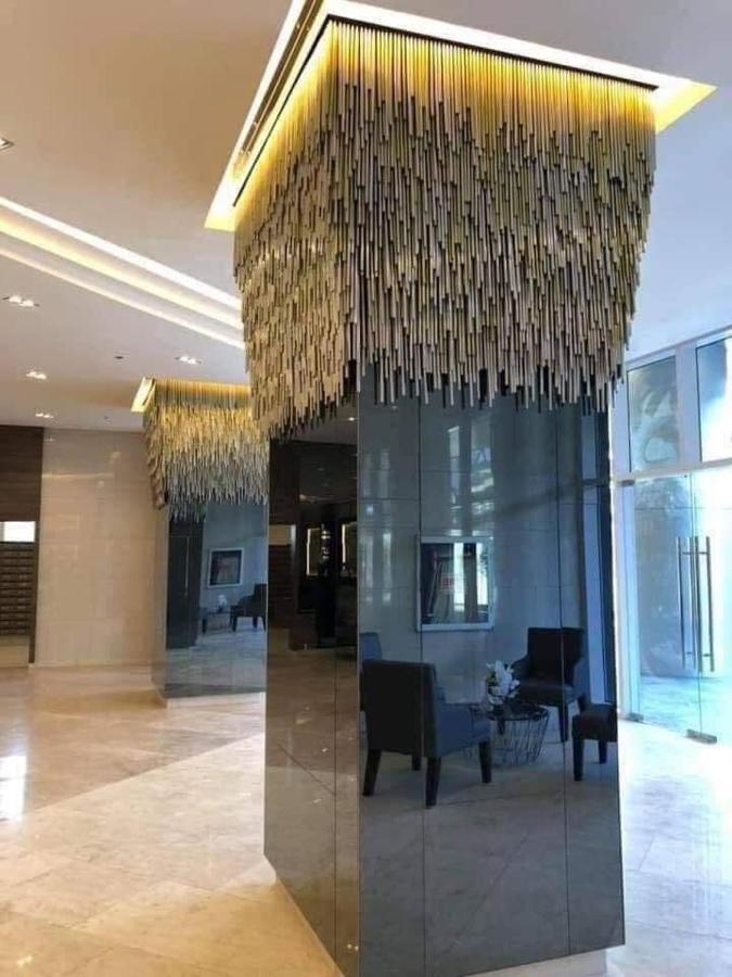 One Bedroom Condo Unit Fame Residences Manila Eksteriør bilde