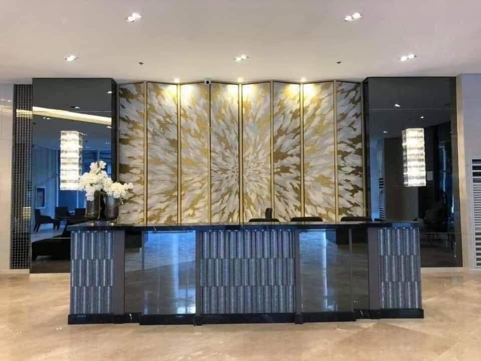 One Bedroom Condo Unit Fame Residences Manila Eksteriør bilde
